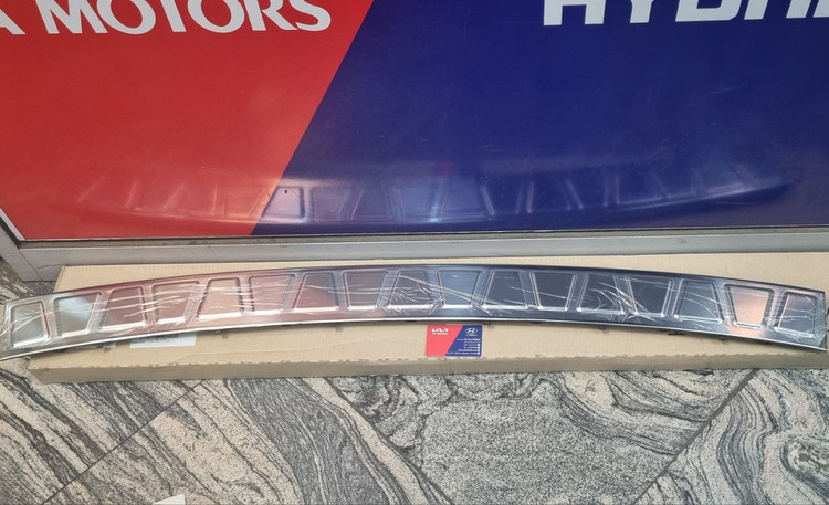 جاپایی یا قدمگاه سپر عقب کیا موهاوی اصلی جنیون پارت